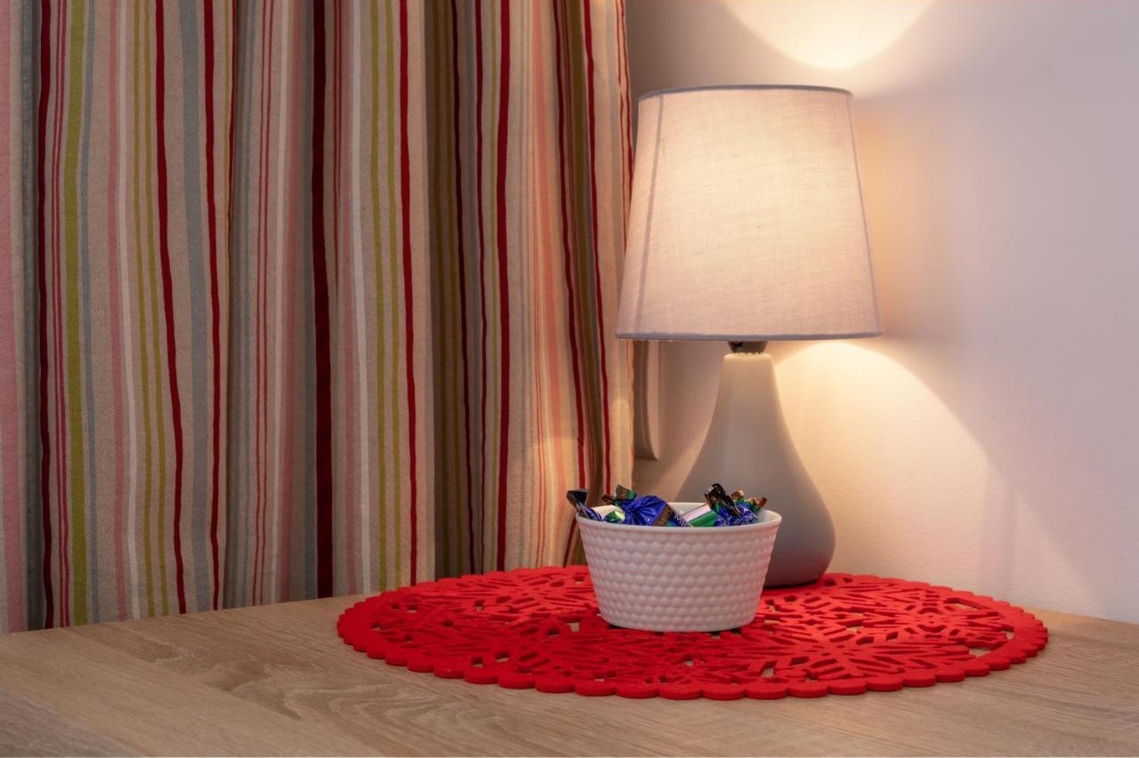 Nasze Kamienice Apartament Express Rzeszow Glowny Exteriör bild